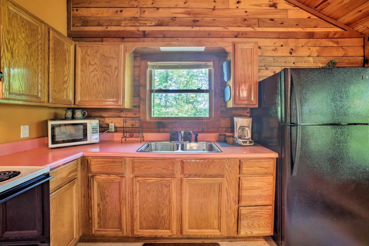 Secluded Studio 1 Mi To Thorncrown Chapel Eureka Springs Extérieur photo