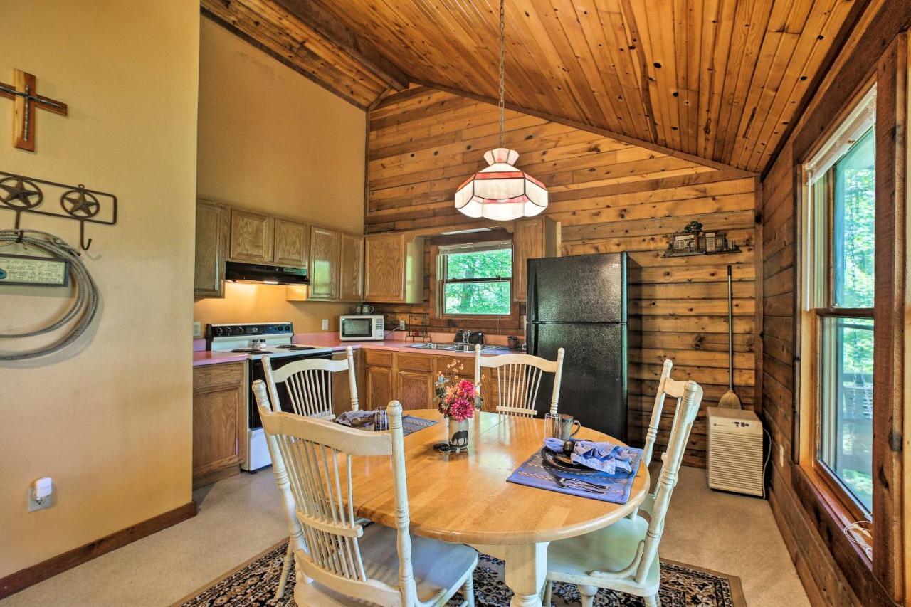 Secluded Studio 1 Mi To Thorncrown Chapel Eureka Springs Extérieur photo